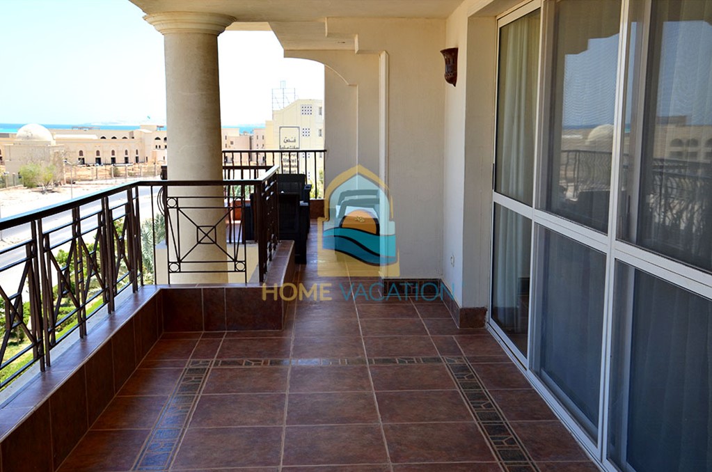 huge apartment for sale in the intercontinental area hrg 19_c0589_lg